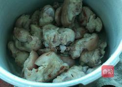 酱香猪蹄的做法图解3