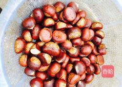 炒板栗的做法图解3