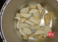 香芋老母鸡汤的做法图解2