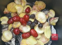 板栗乌鸡汤的做法图解10
