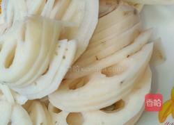 清炒莲藕的做法图解1