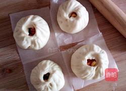 萝卜玉米木耳包的做法图解4