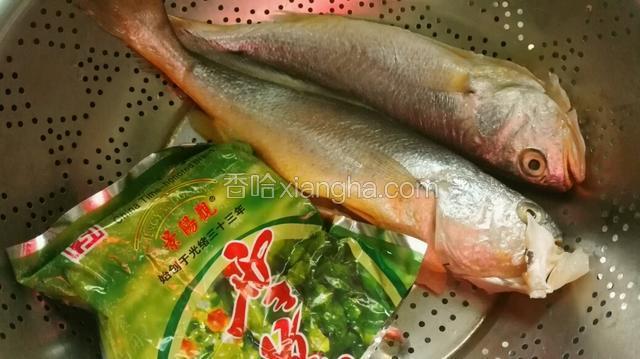 食材;小黄鱼和雪菜，