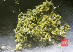 雪菜黄鱼汤的做法图解6