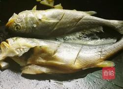 雪菜黄鱼汤的做法图解8