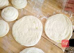 葱花大油饼(烫面)的做法图解16