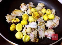 粟子焖鸭的做法图解2