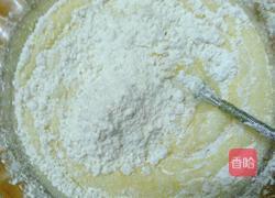 六寸戚风蛋糕的做法图解4