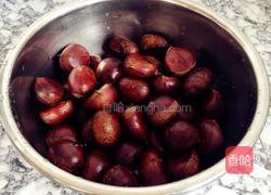 开口板栗的做法图解1