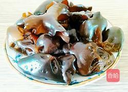 木耳炒白菜的做法图解3