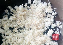 腊肠炒饭的做法图解5