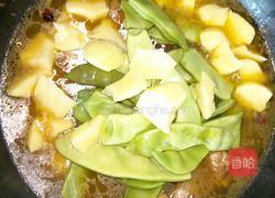 猪骨炖豆角土豆的做法图解9