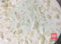 Illustration of home-style mashed potatoes 3