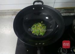 青椒爆蛋的做法图解5