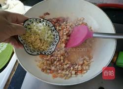 自制香菇海鲜肉酱的做法图解7