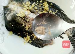 香辣烤鲫鱼的做法图解5