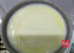 牛奶鸡蛋羹的做法图解4