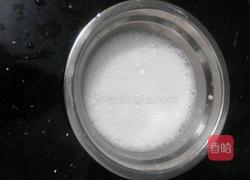 焦糖鸡蛋布丁的做法图解2