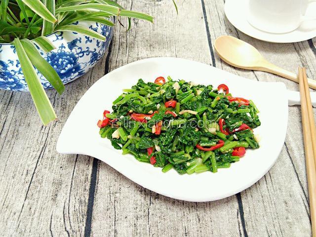 素炒萝卜苗