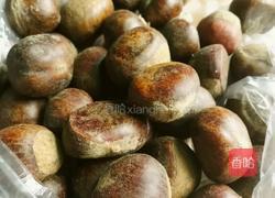 板栗烧五花肉的做法图解2