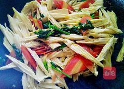 芹菜炒腐竹的做法图解5