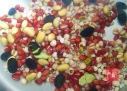 红豆薏米粥的做法图解3