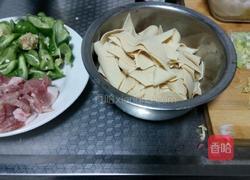 肉片尖椒豆皮的做法图解6