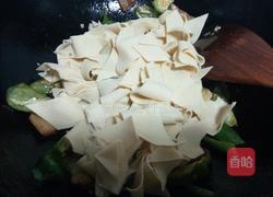 肉片尖椒豆皮的做法图解12