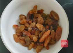 葡萄干发糕的做法图解1