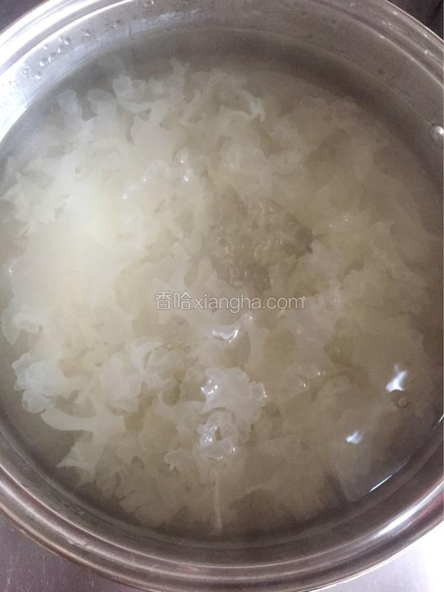 大火烧开微火慢熬一个半小时