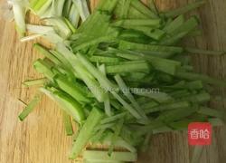 虾仁青萝卜粉丝汤的做法图解1