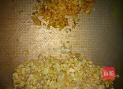 猪肉花生辣椒酱的做法图解3