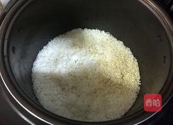 金枪鱼寿司的做法图解1