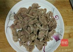 青椒炒鸡胗的做法图解4