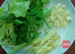 芹菜炒虾的做法图解2
