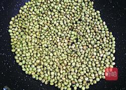 酸笋炒黄豆的做法图解2