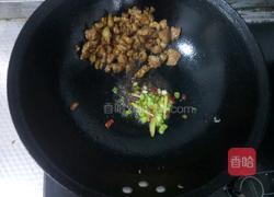 干锅包菜的做法图解6