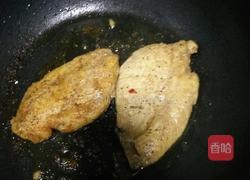 香煎黑胡椒鸡排的做法图解4
