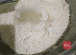 自制豆沙包的做法图解1