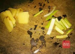 花鲢鱼头豆腐汤的做法图解2