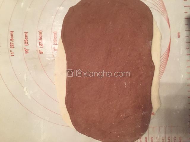 叠在一起，修饰一下四周
