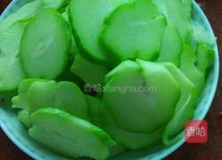 清炒佛手瓜的做法图解1