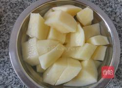 土豆炖南瓜的做法图解2