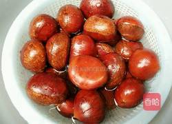 水煮糖栗子的做法图解1