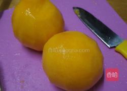 黄桃罐头的做法图解2