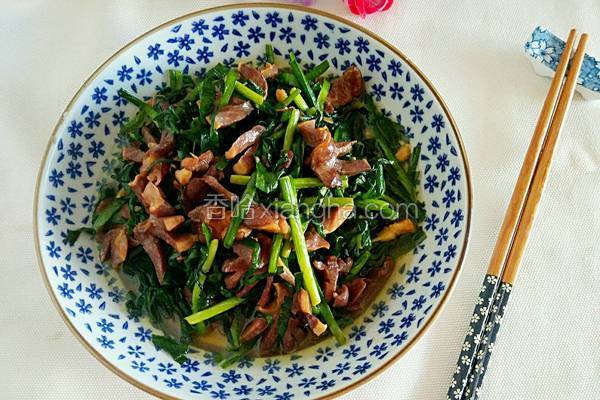 鸭胗炒韭菜