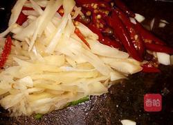 泡椒鱼香肉丝的做法图解2