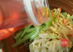 豆皮拌香芹的做法图解6