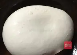 Illustration of how to make noodles with strips 2