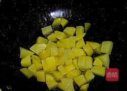 酱烧土豆块的做法图解5